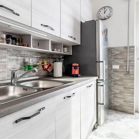 Daire Spacious 4 Min To The *