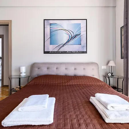 Daire Spacious 4 Min To The Arenzano