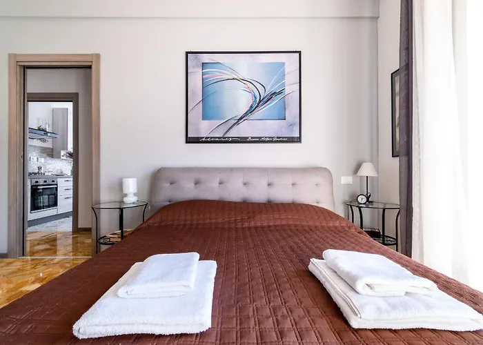 Apartment Spacious 4 Min To The Arenzano